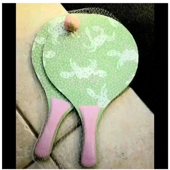 New Without Tags Lilly Pulitzer Paddle Ball Set with Lilly Pulitzer Ball - Picture 2 of 4